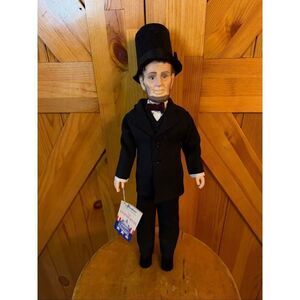Effanbee The Presidents Abe Lincoln Doll #7902 (6812)